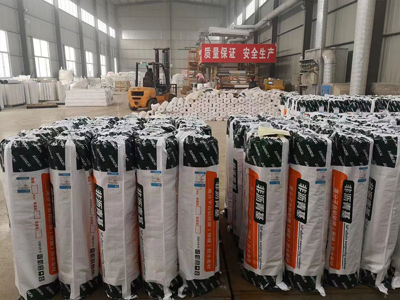 铺贴防水卷材都要注意些什么
